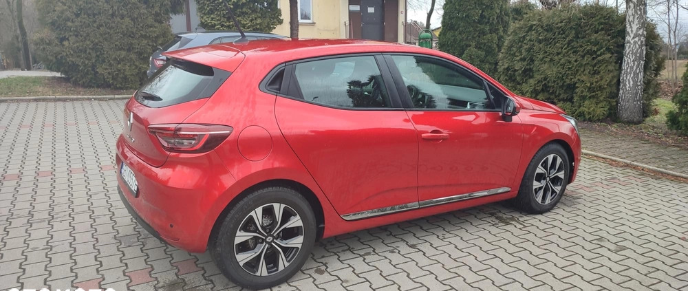 Renault Clio cena 57900 przebieg: 58500, rok produkcji 2021 z Biała małe 191